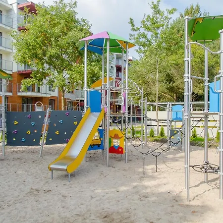Luksusowy Polanki Park Z Krytym Basenem Apartamento Kołobrzeg