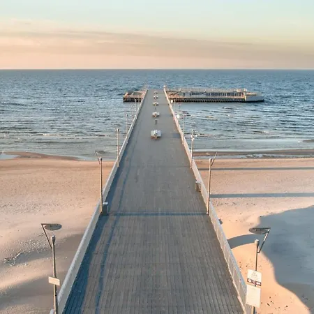 Luksusowy Polanki Park Z Krytym Basenem